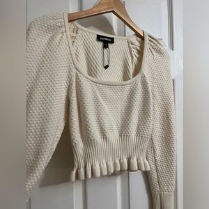 Cute sweater ivory perfect for fall and winter